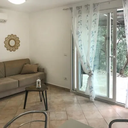 Locazione Turistica Villa Monte Calvario Holiday home